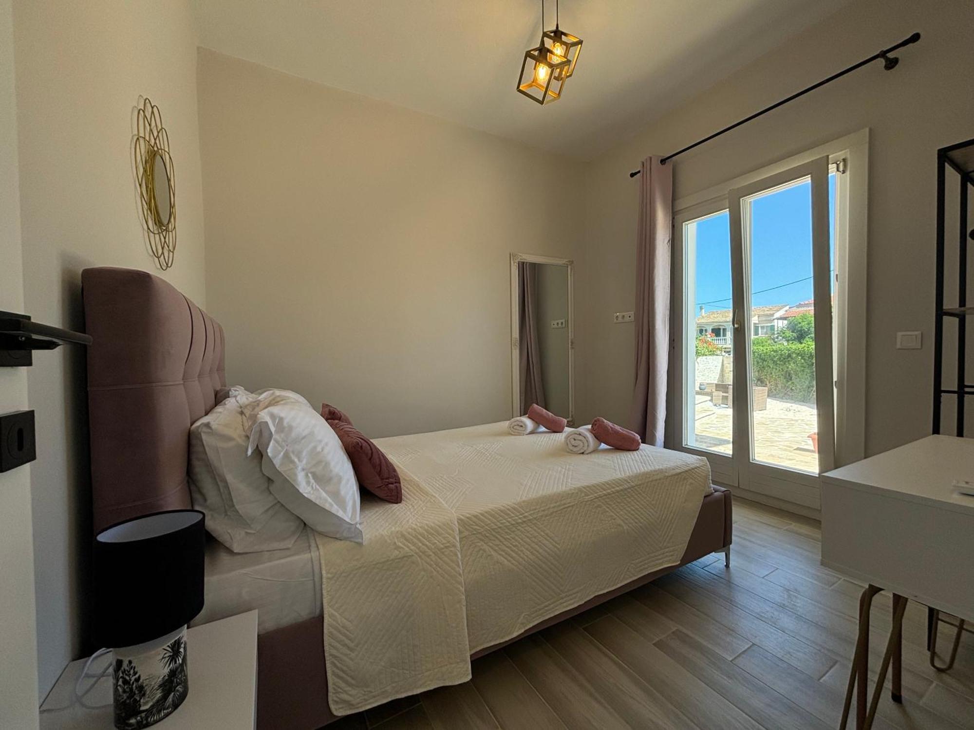 Mayflower Apartments Kassiopi Luaran gambar