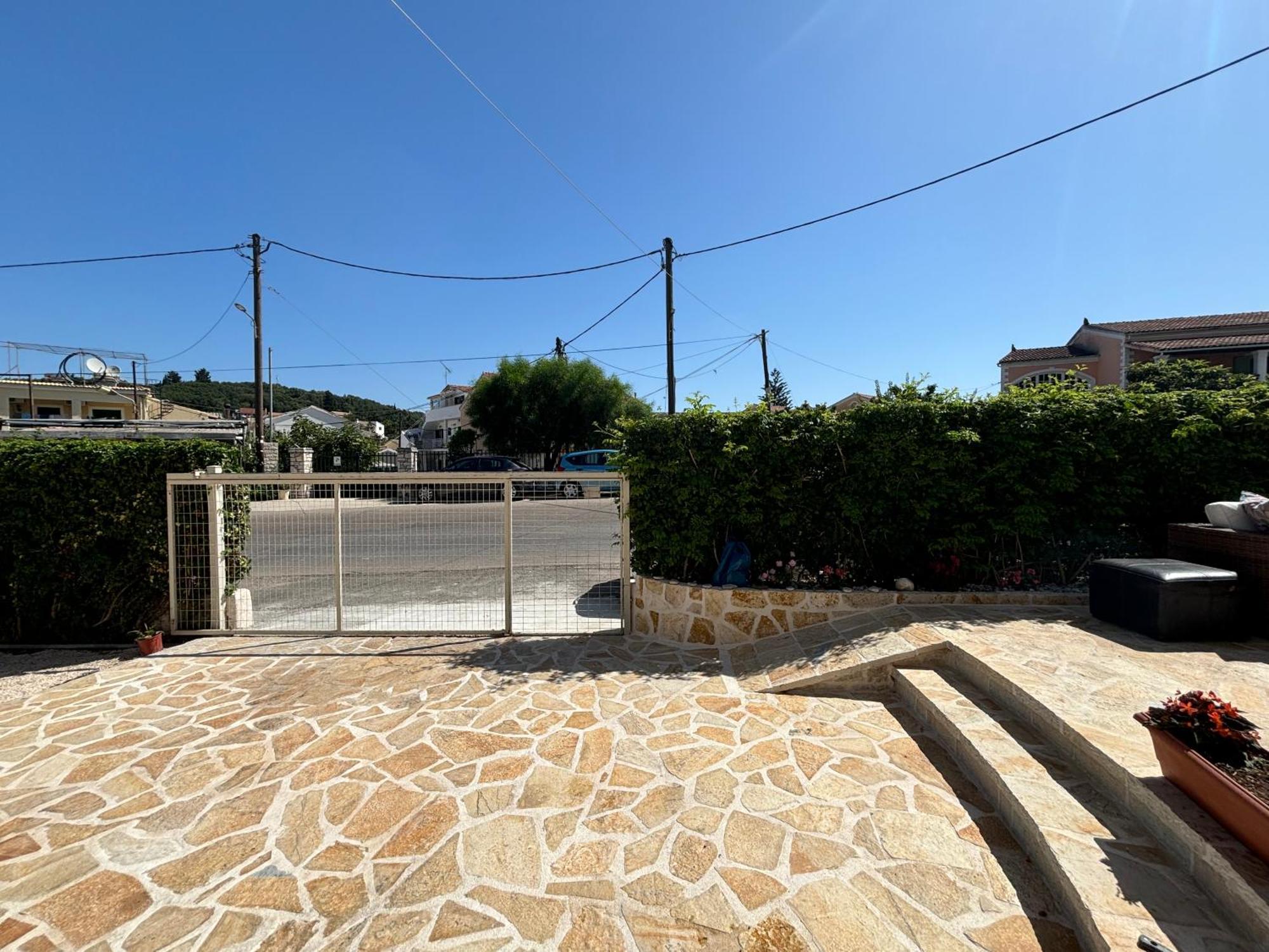 Mayflower Apartments Kassiopi Luaran gambar