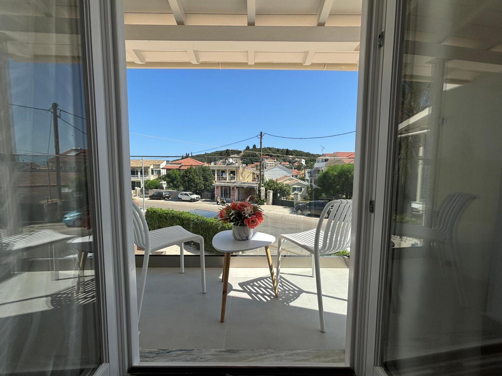 Mayflower Apartments Kassiopi Luaran gambar